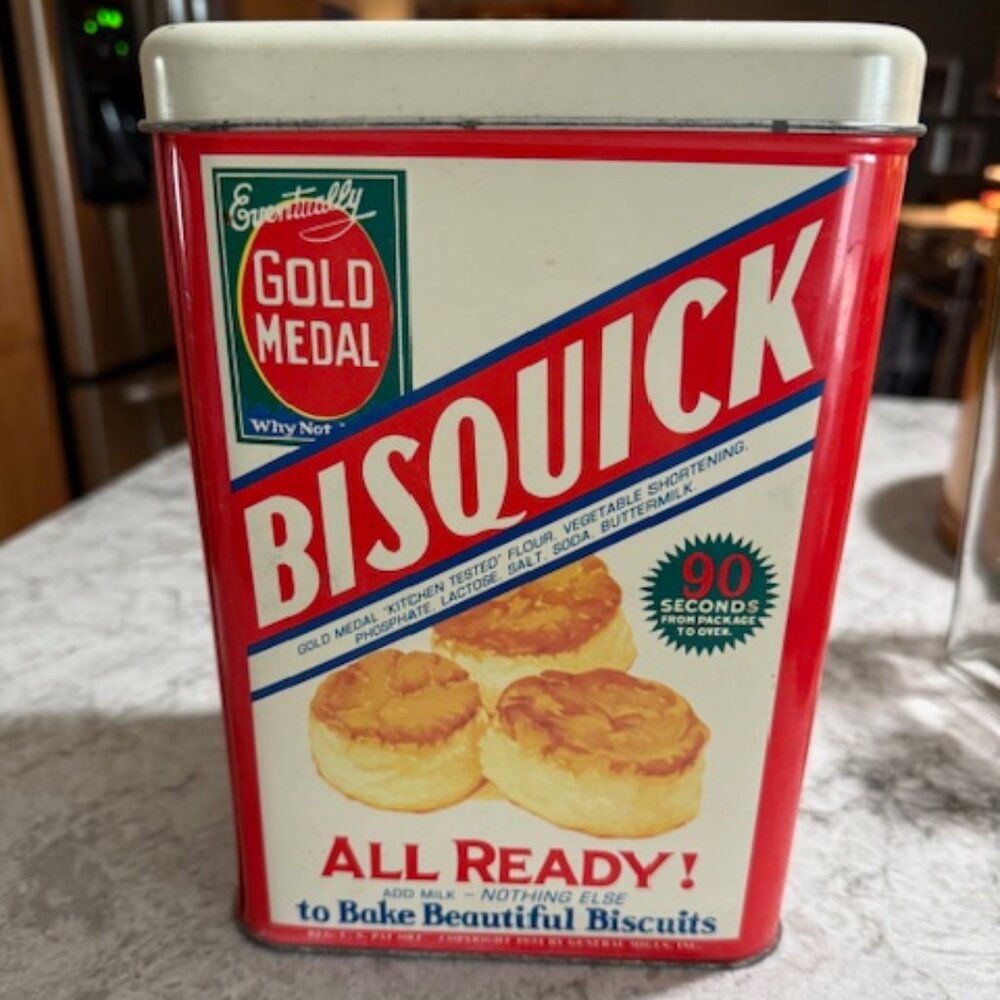 Collectible Gold Medal Bisquick Tin